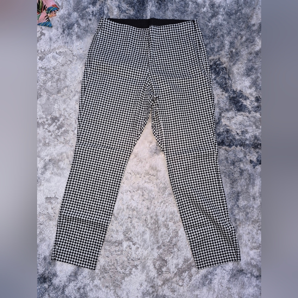 Black and White Houndstooth Pants